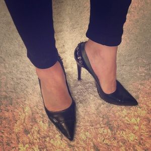 Louis Vuitton High Heels Jeweled Detail 38.5 Black